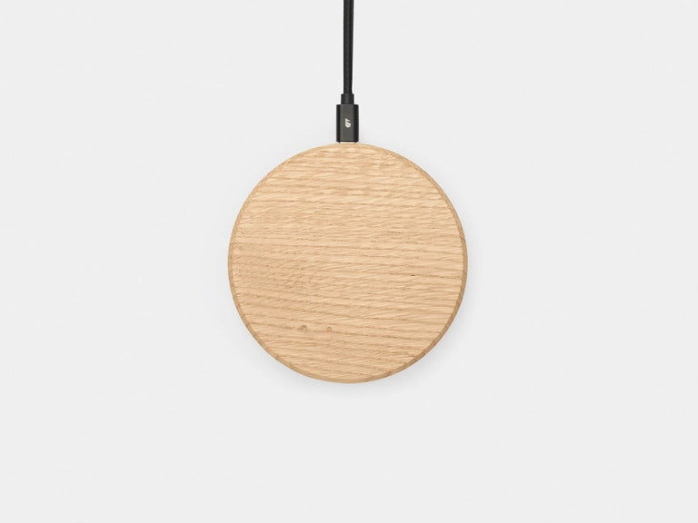 Pad di ricarica sottile in legno