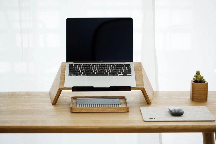 Supporto per Laptop in Legno Ergonomico